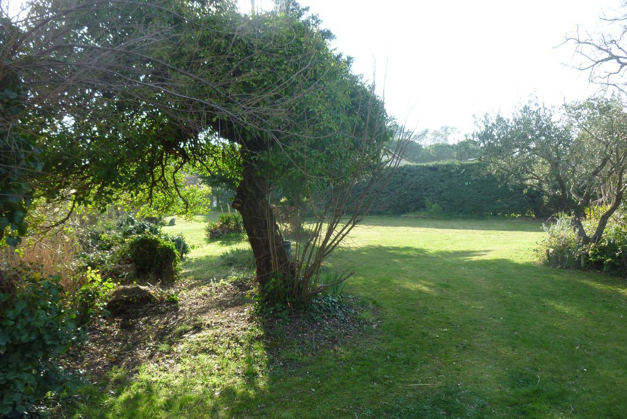 Le Fer En Ceze Bed & Breakfast Sabran Exterior foto